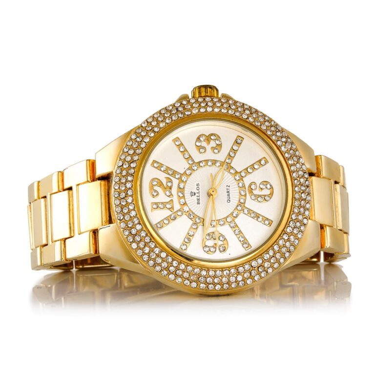 φωτογράφιση κοσμημάτων σε λευκό φόντο τιμές ρολόγια