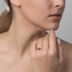 φωτογράφιση κοσμημάτων σε μοντέλο τιμές